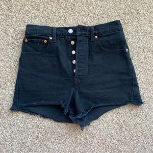 Levi’s ribcage high waist denim shorts black